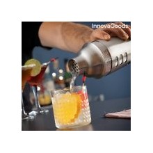 Shaker à cocktail avec recettes de cocktails intégrées